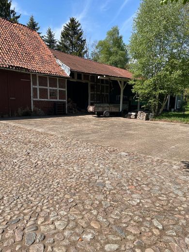 XL-gospodarstwo rolne nad jeziorem Vörder See! Działka 14.013 m² – miejsce dla zwierząt i na hobby – Hof, Nebengebäude
