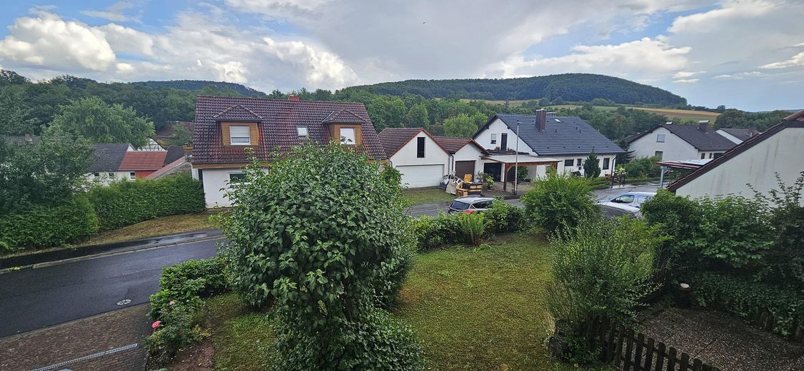 Ausblick und Vorgarten