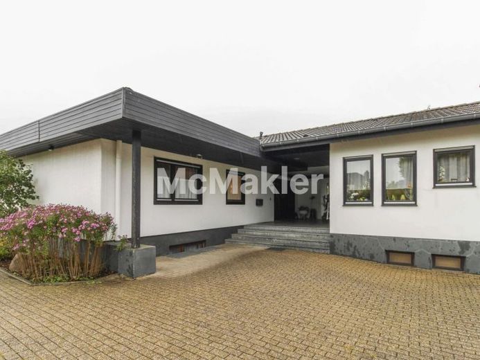 Wohlfühloase: Zuhause in schöner, ruhiger Lage in Monschau - 2 Bungalows und Einliegerwohnung – Foto 1