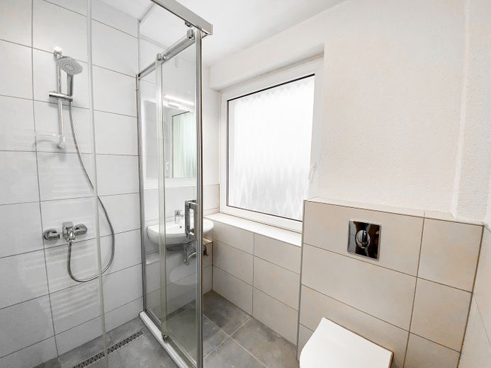 Modernes Einzelzimmer in Bischofsheim 65474 – Foto 15