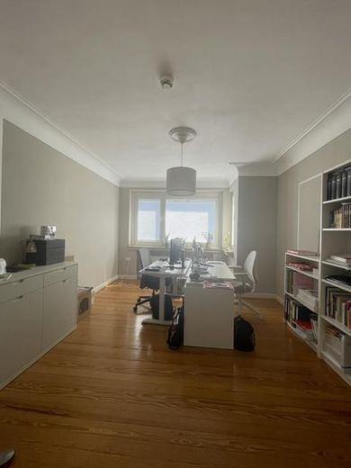 Sehr schöne 3-Zimmerwohnung mit Balkon in Eller! Bad mit Tageslichtfenster – Arbeitszimmer