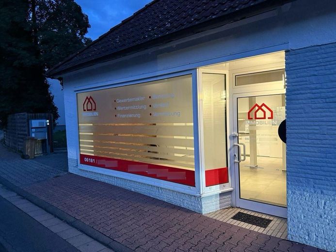 GEWERBLICHER ANBAU