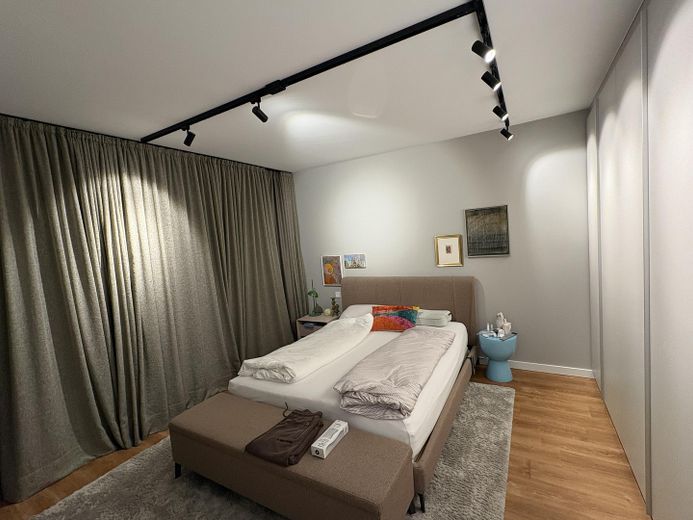 Wunderschöne teilmöblierte Wohnung im Herzen von Uhlenhorst zu vermieten – Фотографія 1