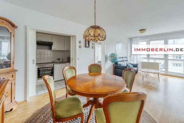 IMMOBERLIN.DE - Komfortable Wohnung mit Balkon & Rezeption beim Mauerpark