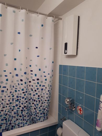 Bonn Lengsdorf schöne 2 Zimmer Wohnung mit Balkon, seperater Küche - Bad mit Badwanne – Foto 16