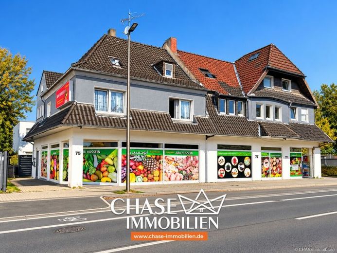 Complesso residenziale e commerciale a Marl-Hüls - circa 1.149 m² di superficie locabile con potenziale di sviluppo – Foto 1