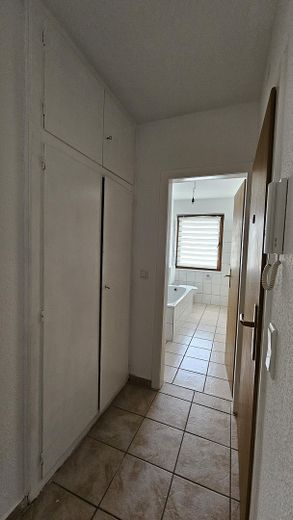 Flur mit Abstellkammer