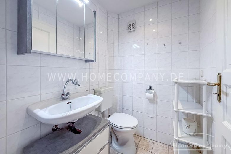 14050 HomeCompany Dresden مفروش/مؤثث شقة جميلة من 3 غرف في فايسن هيرش مع استخدام الحديقة بحد أقصى 3 أشخاص – cf4982ea95b8ca1725af157dface503fa9b197eb.jpg
