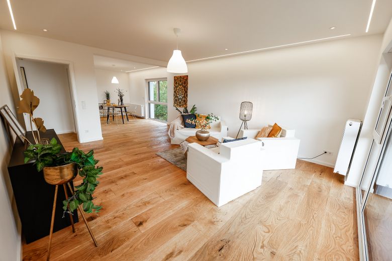 Traumwohnung im 2-MFH mit sonnigem Balkon im 1.OG - (saniert), Energie KL. A – Foto 7