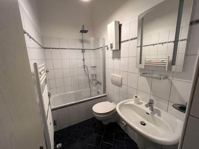 Bad/ WC
