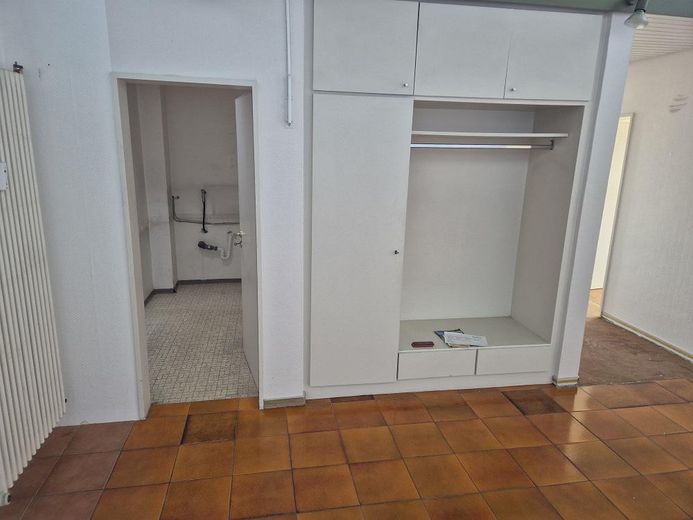Garderobe & Abstellraum 1