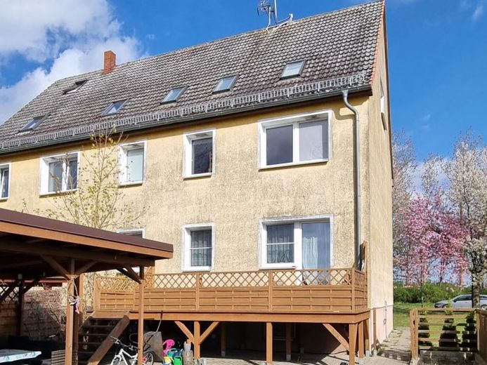 Eigentumswohnung mit kl. Garten und Terrasse - Erdgeschoss – Foto 1