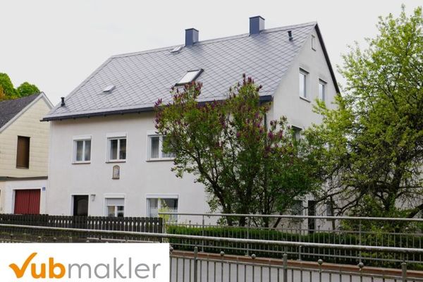 REDUCED! Spacious home – an interesting opportunity for families in Pullenreuth