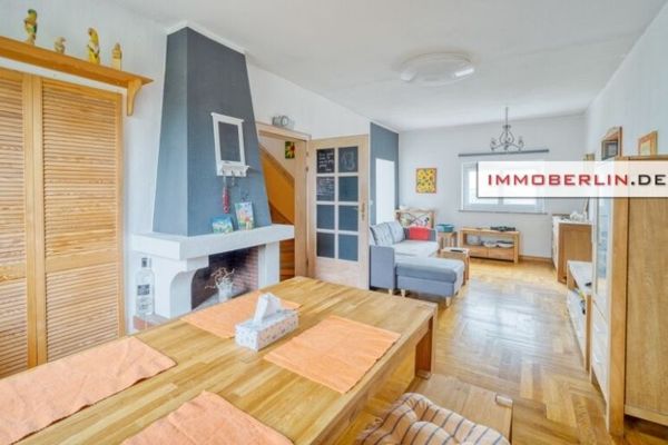IMMOBERLIN.DE - Casa versatile con giardino a sud-ovest e fabbricato accessorio per abitazione e attività commerciale