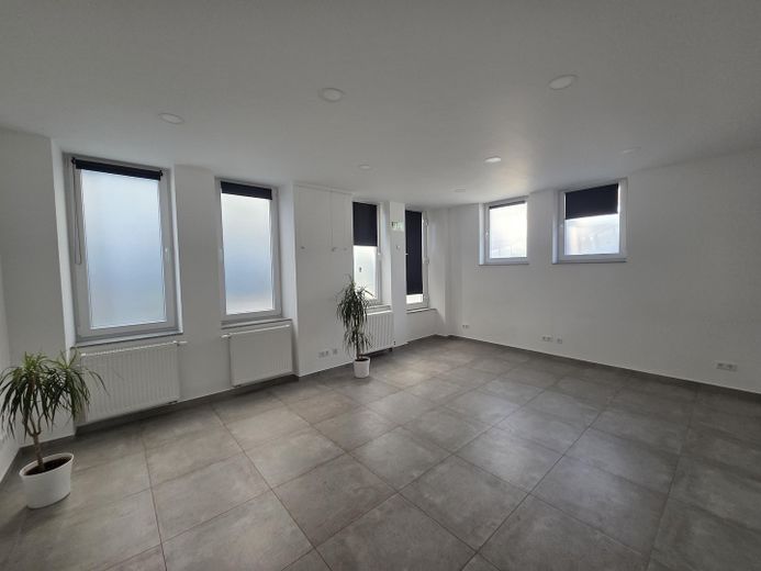 Helle 110 m² Gewerbefläche | 4 Räume| Büro / Praxis | zentrale Lage Stuttgart – Raum 3