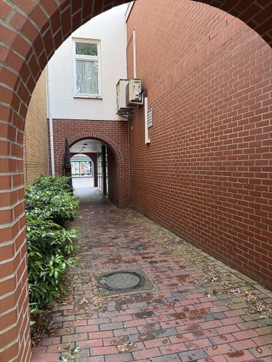 Exklusive Penthousewohnung mit Dachterrasse in bester Innenstadtlage von Rotenburg (Wümme) – Durchgang Fußgängerzone