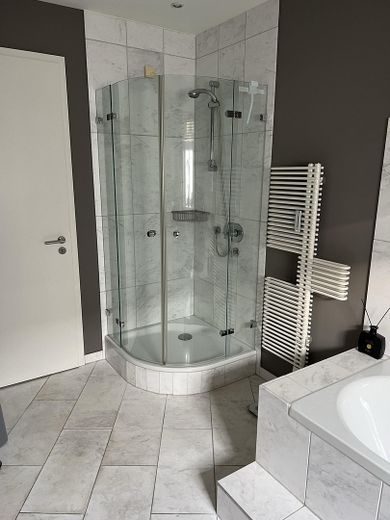 Wysokiej klasy penthouse z dużym tarasem na dachu w Hamburgu-Eppendorf – Zdjęcie 30
