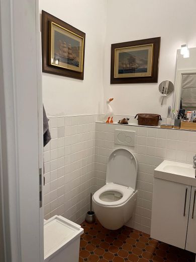 Unità commerciale di pregio a Charlottenburg - showroom e atelier di 104 m² – Gäste WC