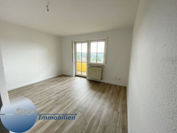 STARK! Neu sanierte 2 Raum Wohnung mit Balkon und Stellplatz zentrumsnah! – फोटो 1