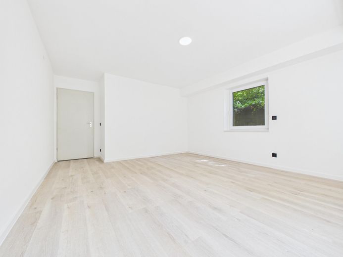 PROVISIONSFREI! Exklusives Wohnen am Burgberg – Zimmer im Souterrain