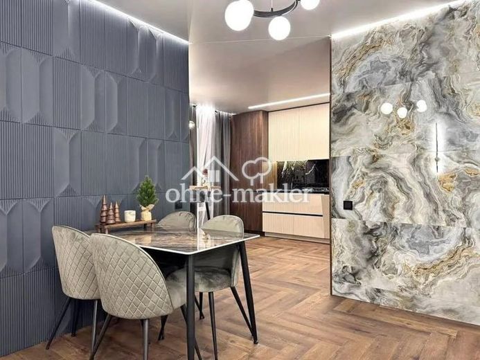 Appartement de luxe avec 2 chambres et balcon ! – Photo 1