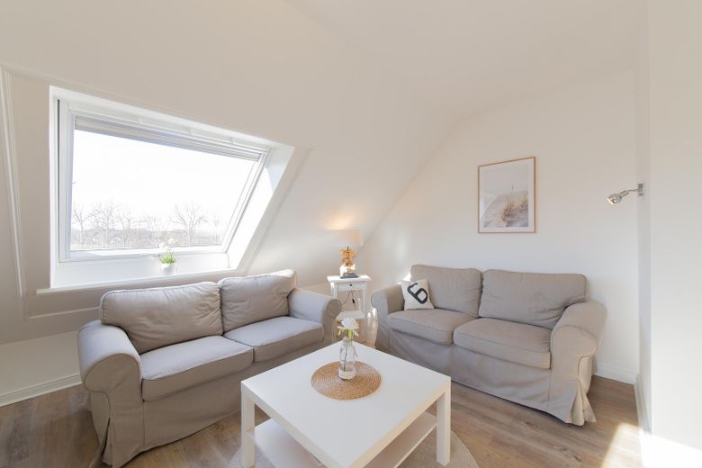 Wohnzimmer Wohnung DG