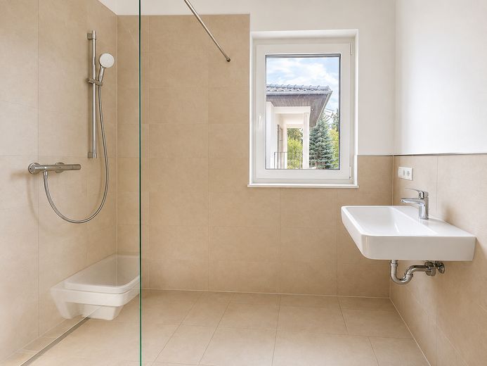 Erstbezug im Neubau! Moderne 2-Zimmer Wohnung mit QNG-Plus Siegel und Einbauküche! – Badezimmer