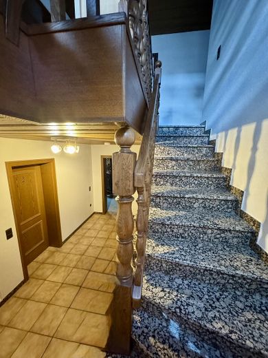 Granit Kellertreppe/Kellerflur