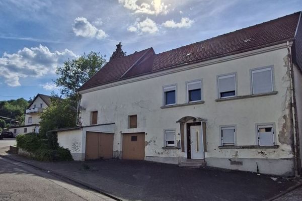 Ehemaliges Bauernhaus in Lebach-Steinbach zu verkaufen!