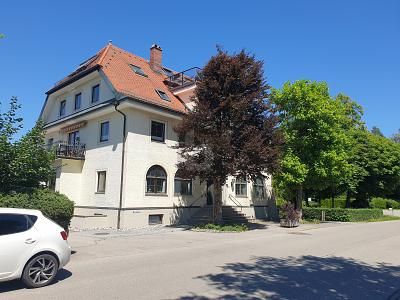 IDYLLISCH – SEHR RUHIG GELEGEN AM CHIEMSEE – 1785583815_c7c45f.jpg