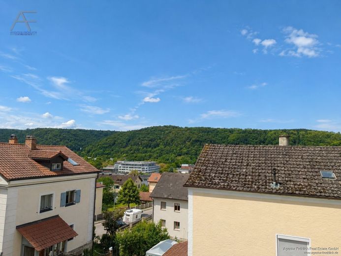 Licht. Raum. Lebensqualität. - Ein Zuhause zum Ankommen und Wohlfühlen mit Entwicklungspotenzial. – Panorma