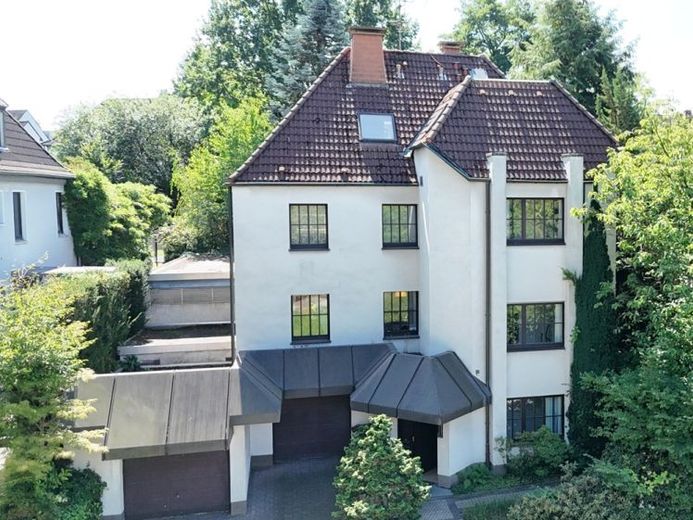 Stadtpark: Stattliches Ein- bis Zweifamilienhaus – Foto 1