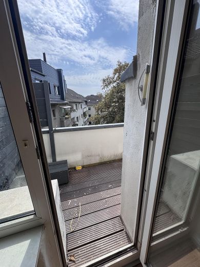 модернізована 2-кімнатна квартира з балконом – Balkon 1