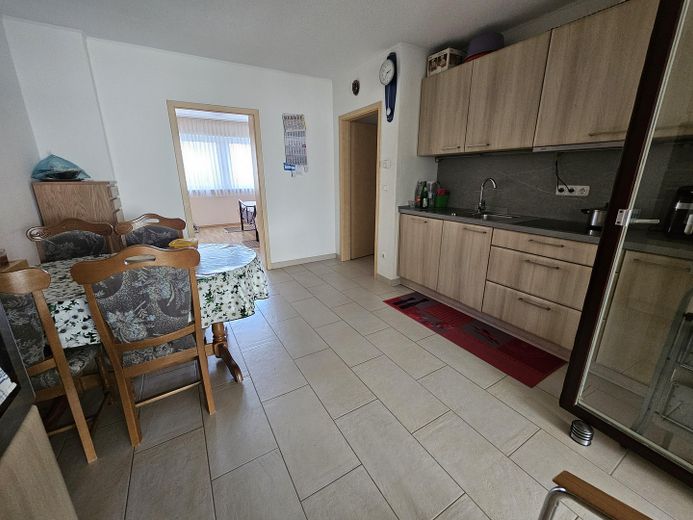 RESERVIERT! - Provisionsfrei: Gepflegtes Zweifamilienhaus mit Gartenparadies in Top-Lage (Köln/Bonn) – Küche EG