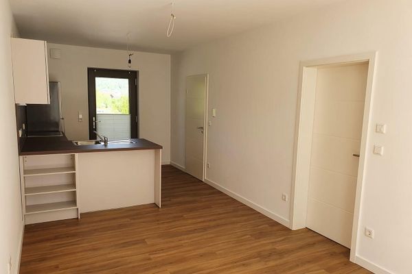 Sehr schöne 2-Zimmer-Wohnung mit Balkon im Herzen von Hofgeismar