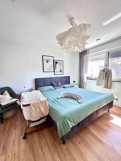 PROVISIONSFREIE moderne 2 Zimmer Erdgeschosswohnung mit Garten, 2 Terrassen & eigener Garage – Foto 8