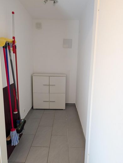Exclusive 3-Zimmer-Etagenwohnung in Bestlage - Komfortabel, barrierefrei, Lift & ideal für Paare – Abstellraum