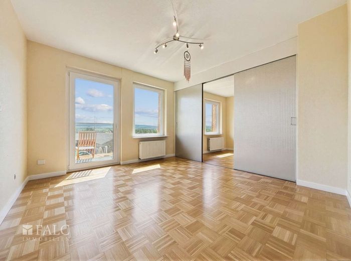***Hullersen - Modernisiertes Mehrfamilienhaus mit 6 Wohneinheiten auf üppigem Grundstück*** – Eigentümerwohnung