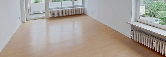 Ansicht I: Wohn- und Esszimmer