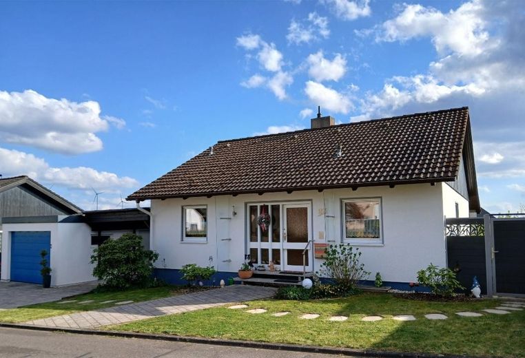 Haus-Vorderseite