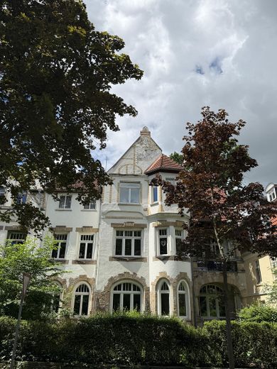 Wunderschöne großräumige 4 Raum Wohnung + Kamin & direkter Zugang zum Garten direkt am Schloßpark – Foto 18