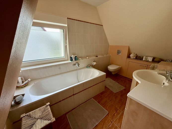 Wir verkaufen unsere Doppelhaushälfte ohne Provision! – Foto 7