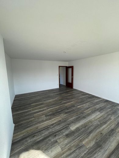 Attraktive 2-Zimmer-Wohnung – Wohnzimmer