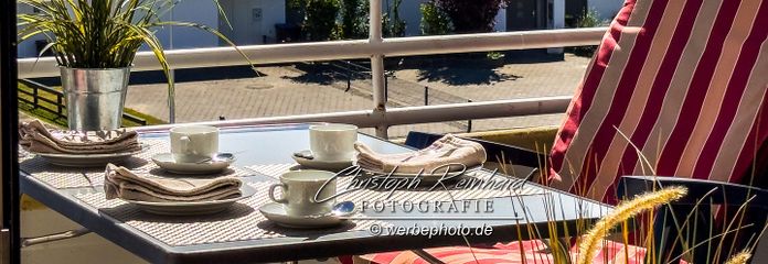 Süd-West-Balkon mit Meerblick