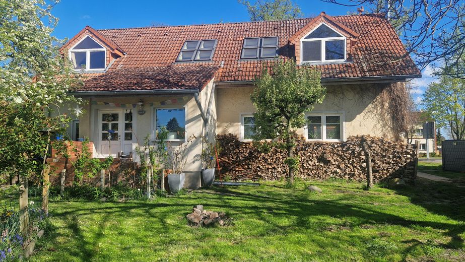 Individuelles Bauernhaus mit Charme – familienfreundlich zwischen Wandlitz und Oranienburg – Gartenansicht