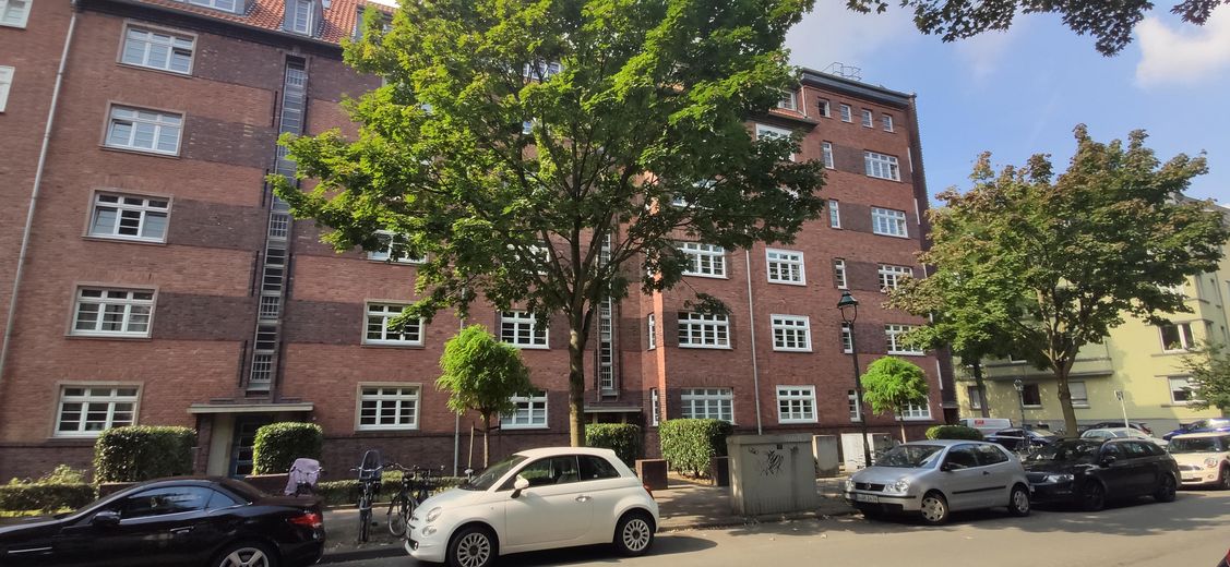 Whg im 1. OG über Hochparterre