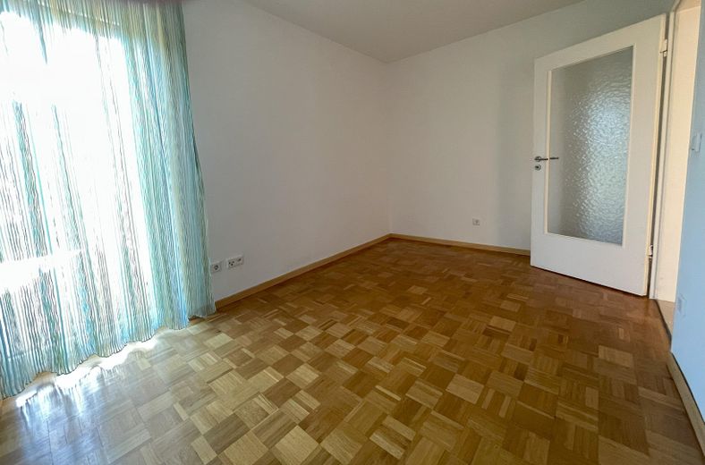 Zimmer 2