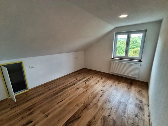 Schlafzimmer mit Drempeltür