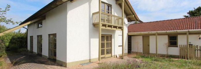 Casa unifamiliare con garage in posizione residenziale privilegiata a Plattling