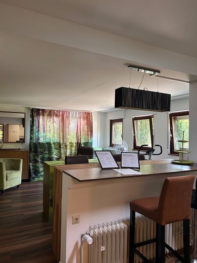 Charmante, voll möblierte 4-Zimmer-Wohnung mit 95 m² in Heilbronn – Zdjęcie 9